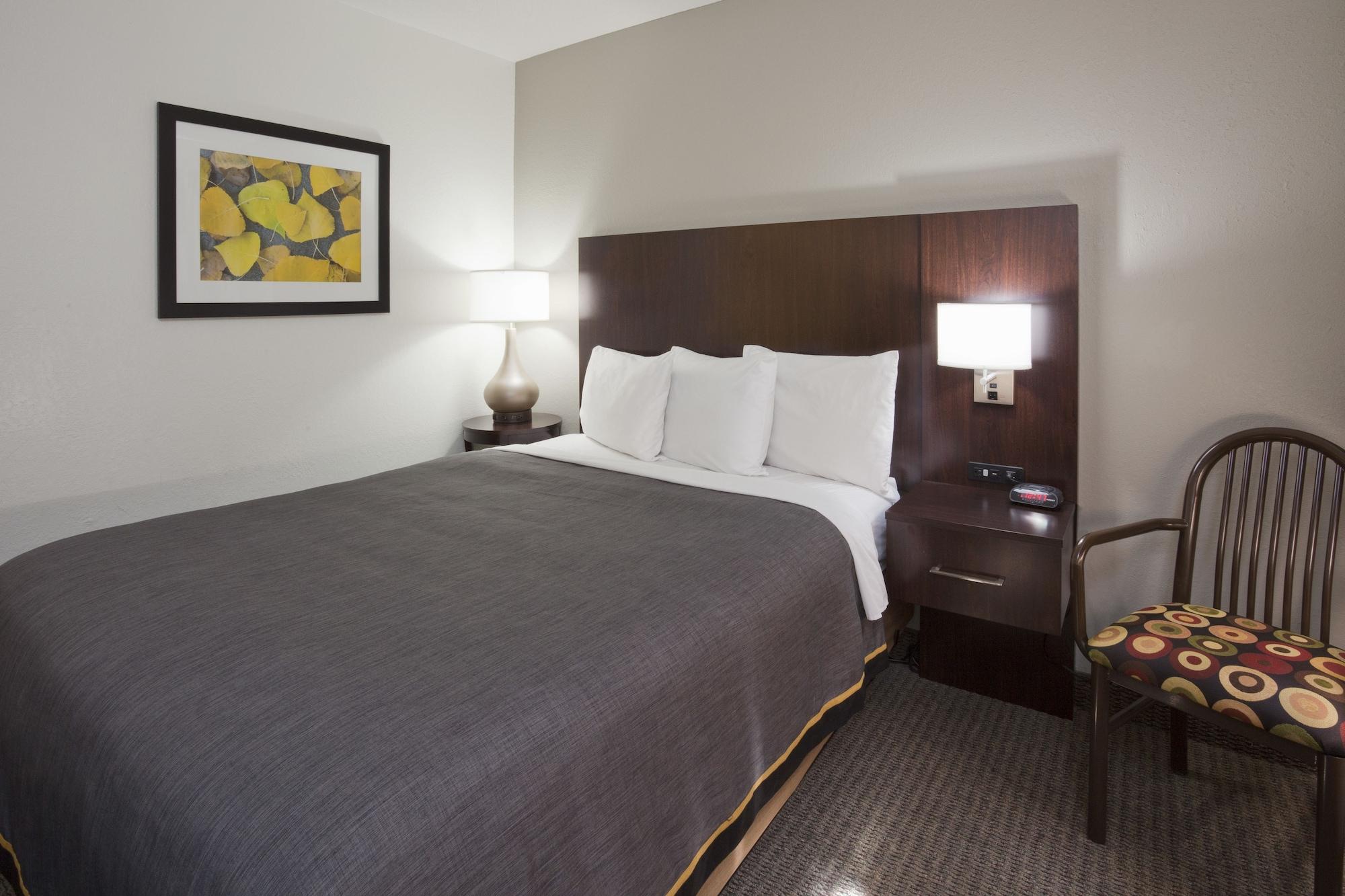 Inn&suites 3* Fargo