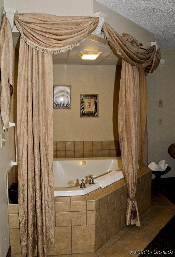 Inn&suites Hotel Fargo