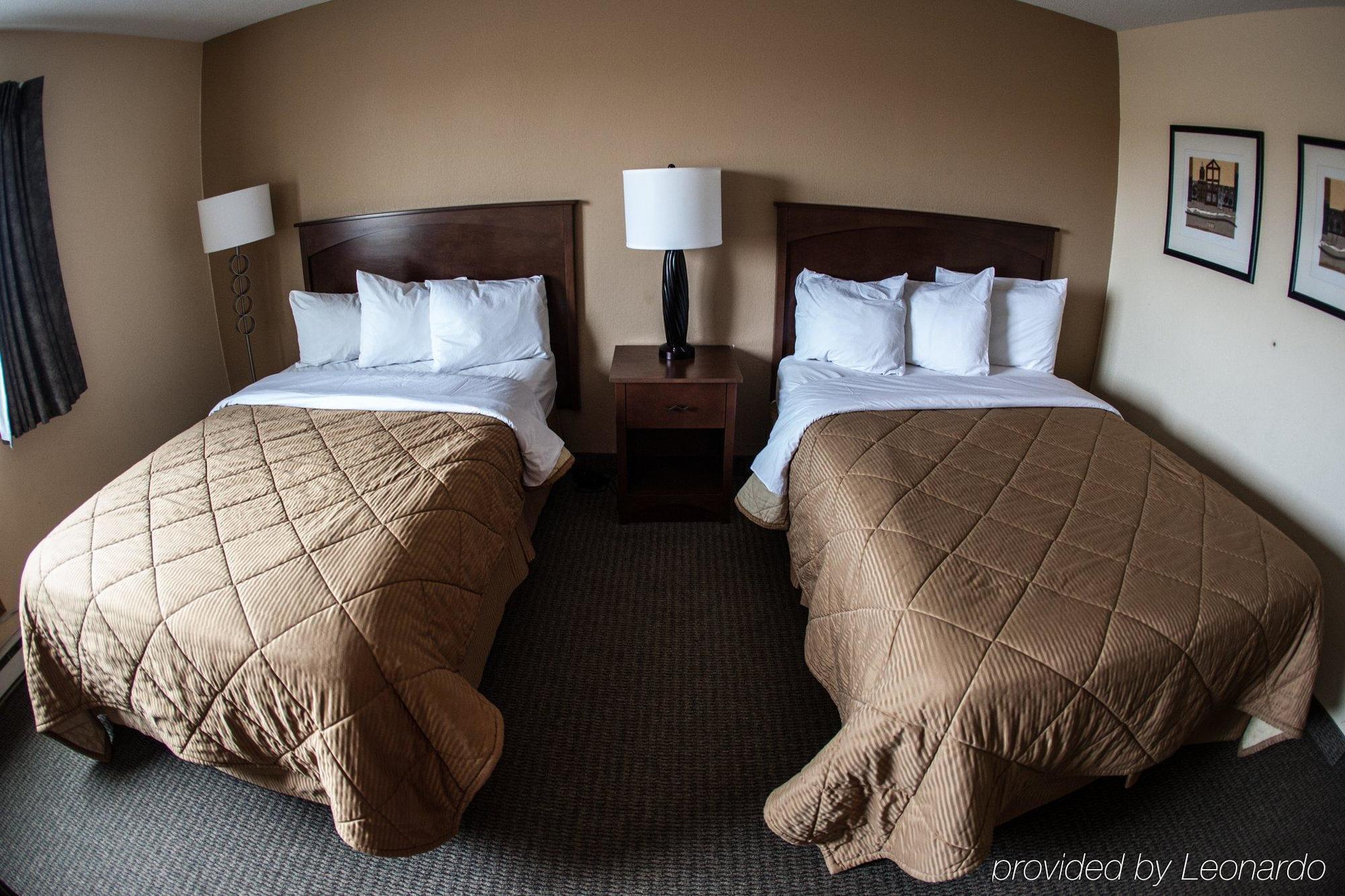 Inn&suites Hotel 3*