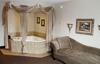 Inn&suites Fargo