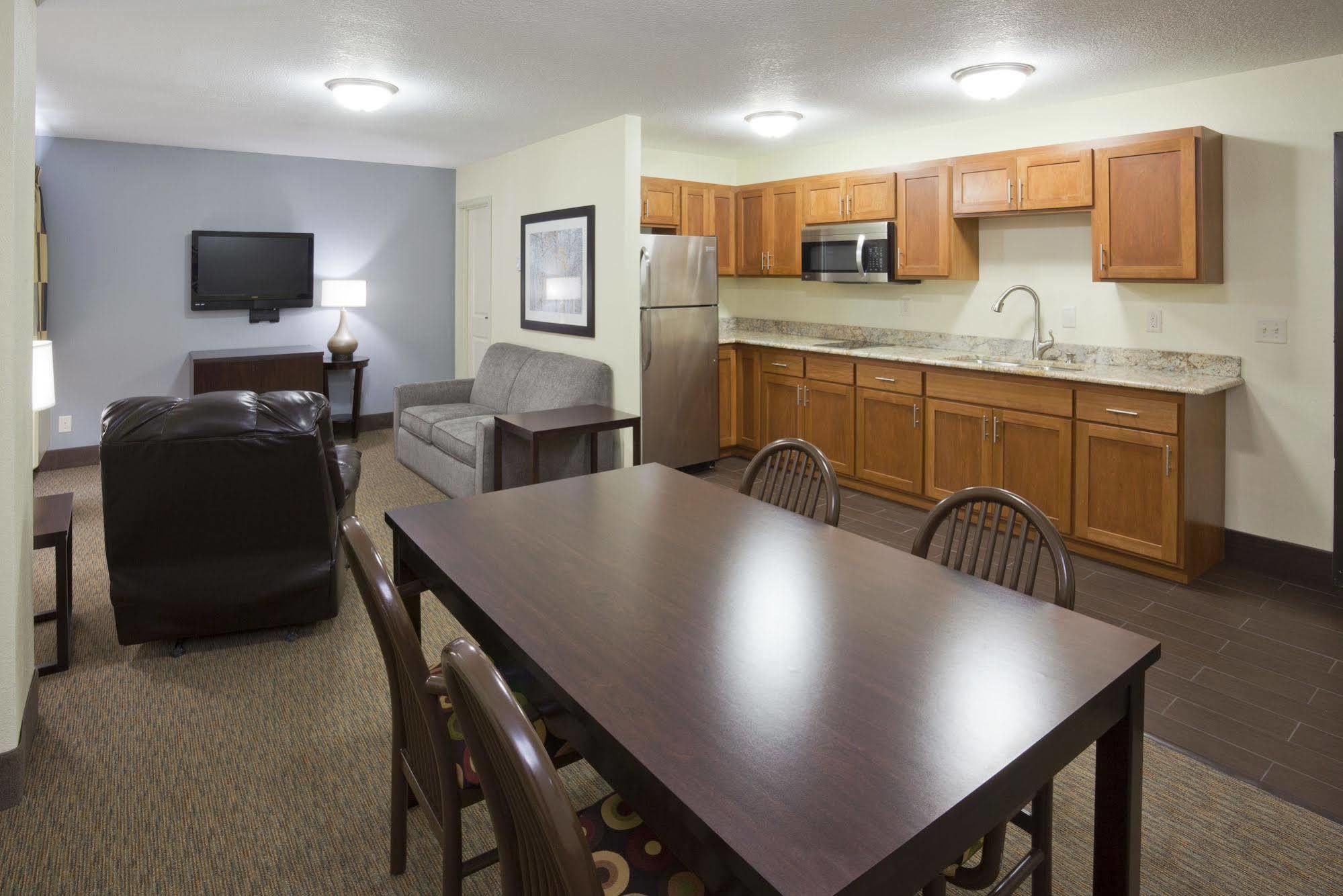 Inn&suites